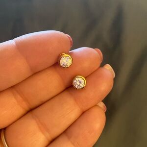 Beautiful cubic zircon stud earrings